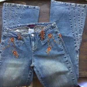 Early 2000s Boho Front Tie Embroidered Flare Jeans